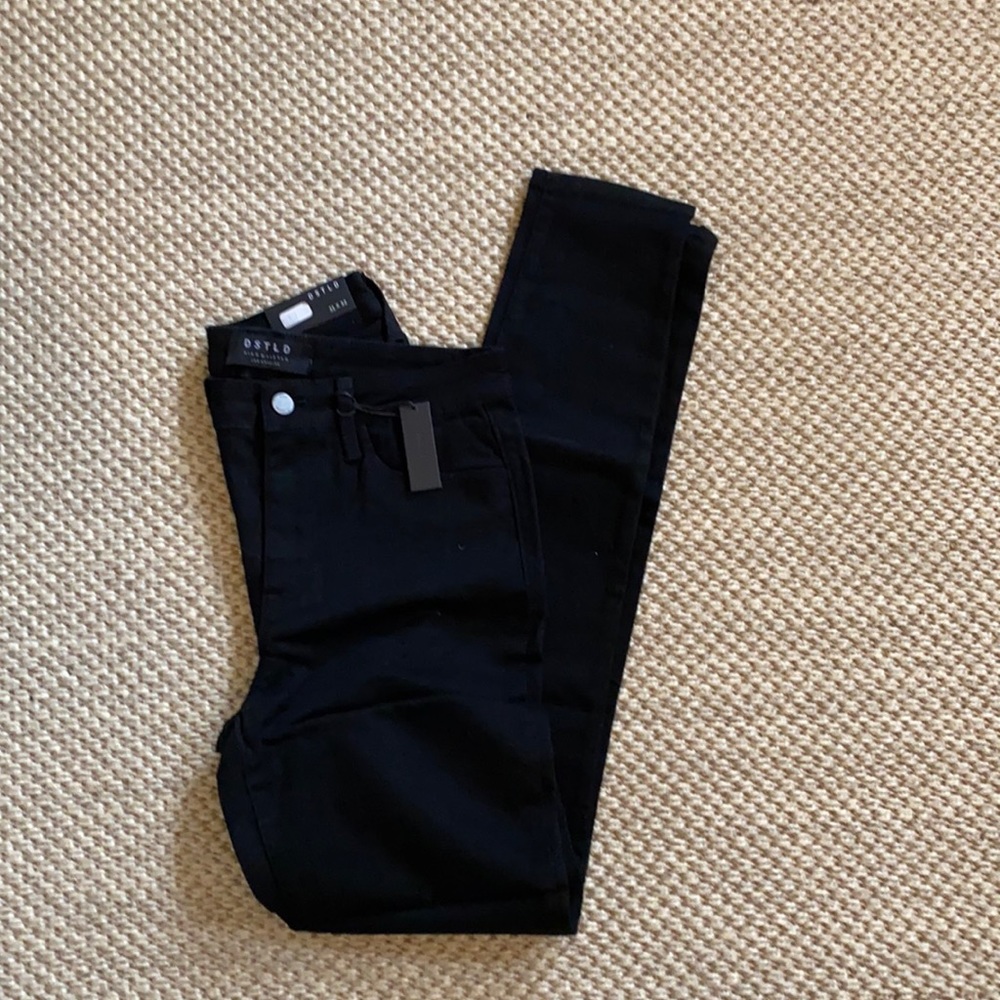 BNWT DSTLD Black Skinny Jeans